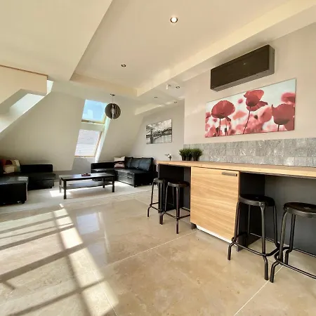 Rooftop By Hi5 - Palace Quarter Apartment *
