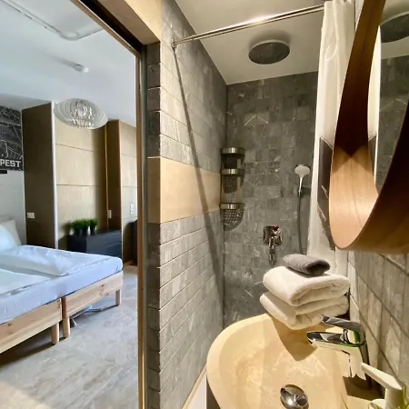 Rooftop By Hi5 - Palace Quarter Apartment Budapest