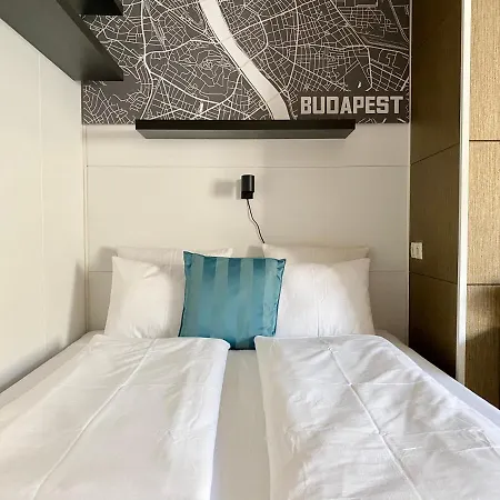 Rooftop By Hi5 - Palace Quarter Apartment