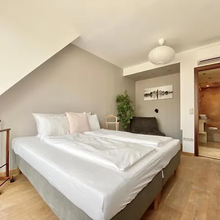 Rooftop By Hi5 - Palace Quarter Apartment Budapest